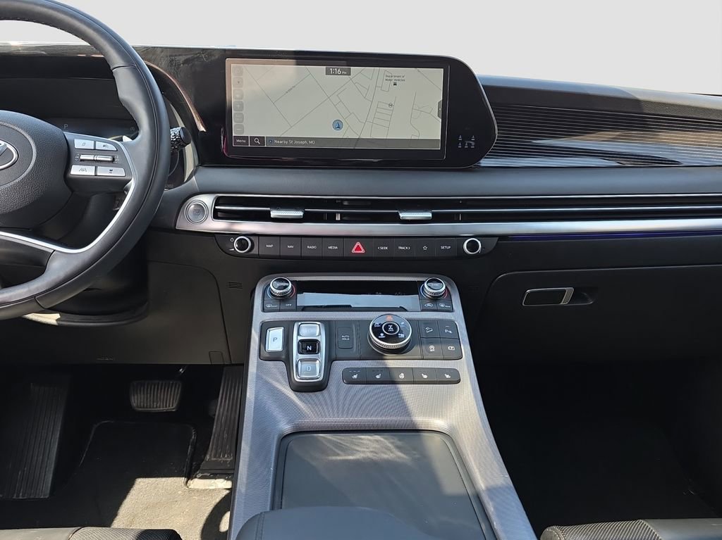 Used 2024 Hyundai Palisade Calligraphy image 14