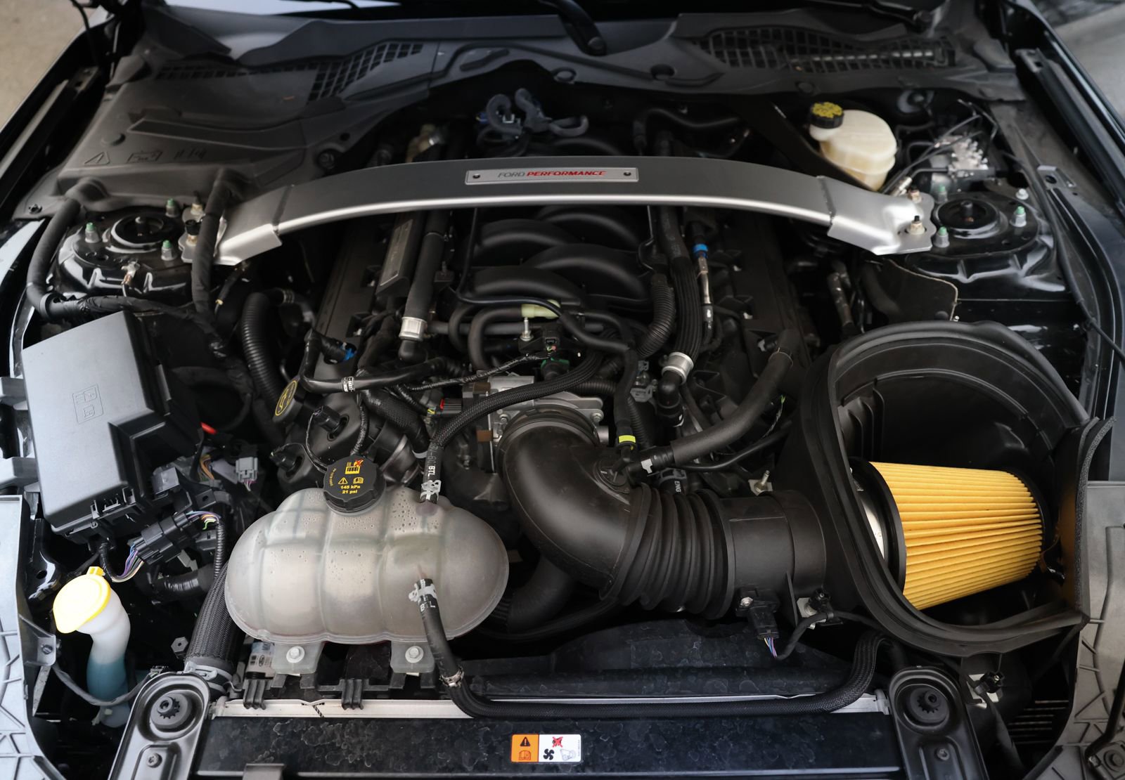 Used 2017 Ford Mustang Shelby GT350R w/ GT350R Equipment Group 920A image 51