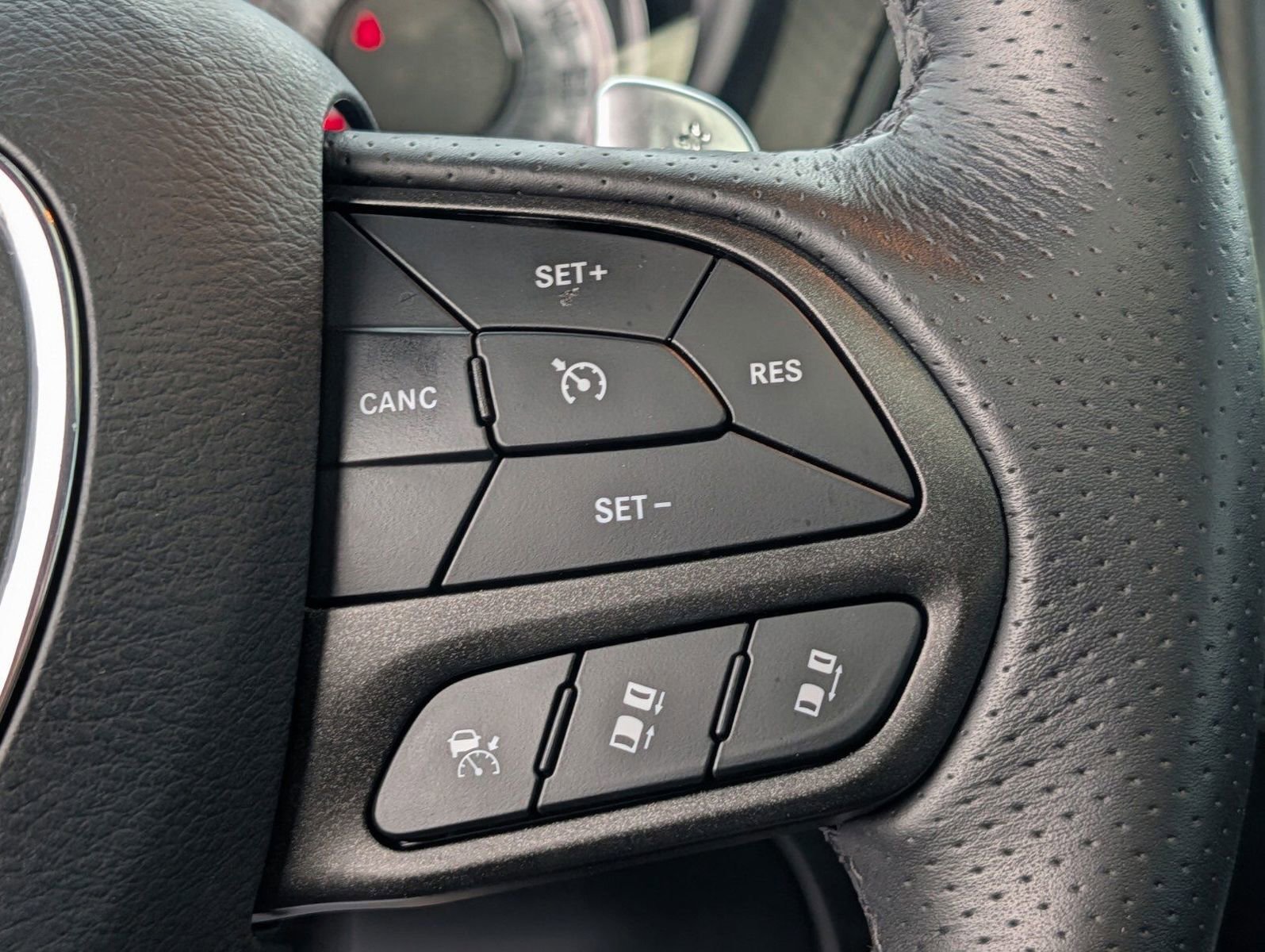 Used 2022 Dodge Challenger R/T Scat Pack w/ Shaker Package image 38