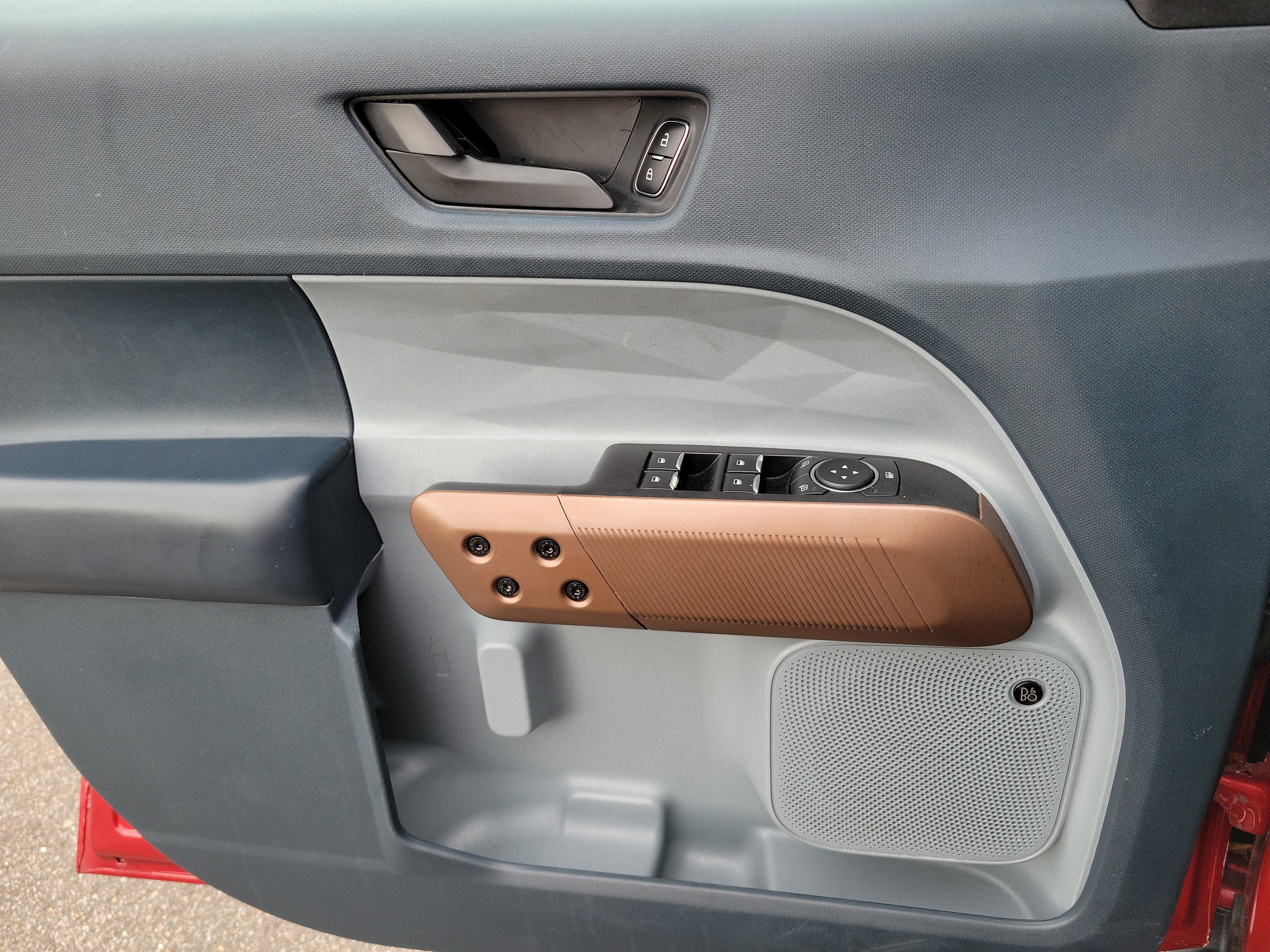 Used 2022 Ford Maverick Lariat w/ Lariat Luxury Package image 19