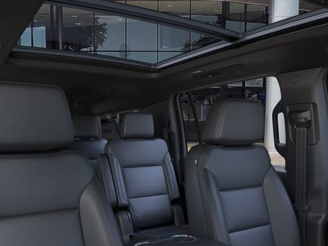 New 2026 Chevrolet Suburban Z71 w/ Comfort Package AWD/4WD image 24