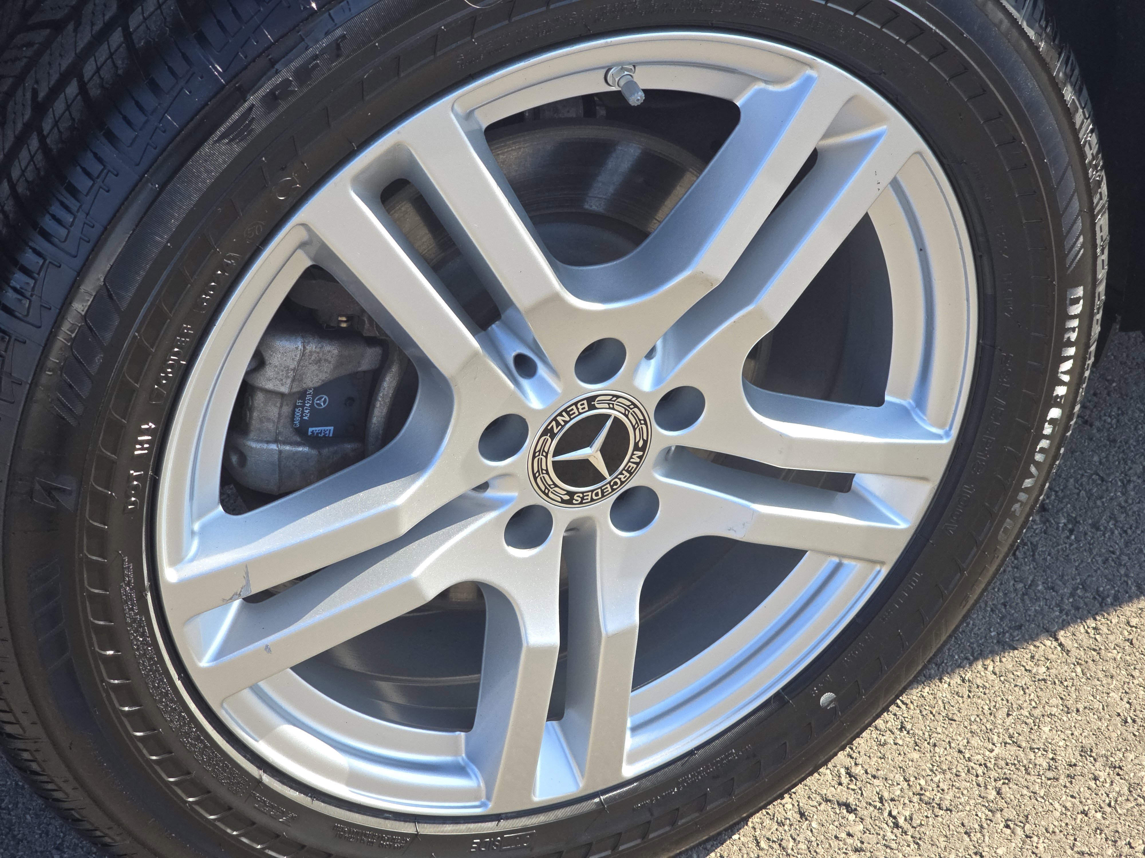 Used 2021 Mercedes-Benz GLA 250 4MATIC image 16