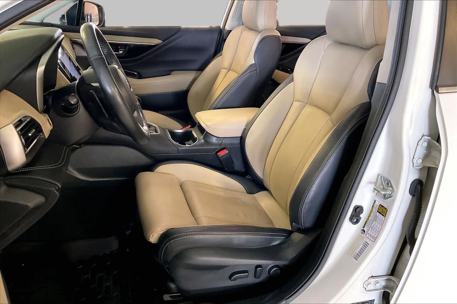 Used 2022 Subaru Outback Limited AWD/4WD image 7