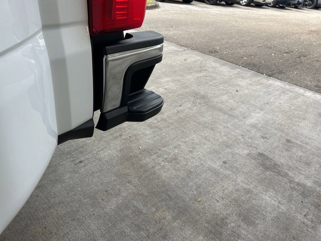 Used 2024 Ford F350 XL w/ FX4 Off-Road Package image 19