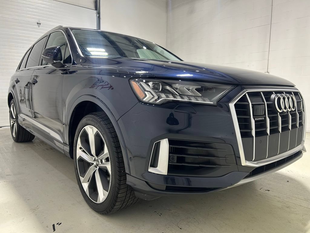 Used 2023 Audi Q7 3.0T Premium Plus AWD/4WD image 8