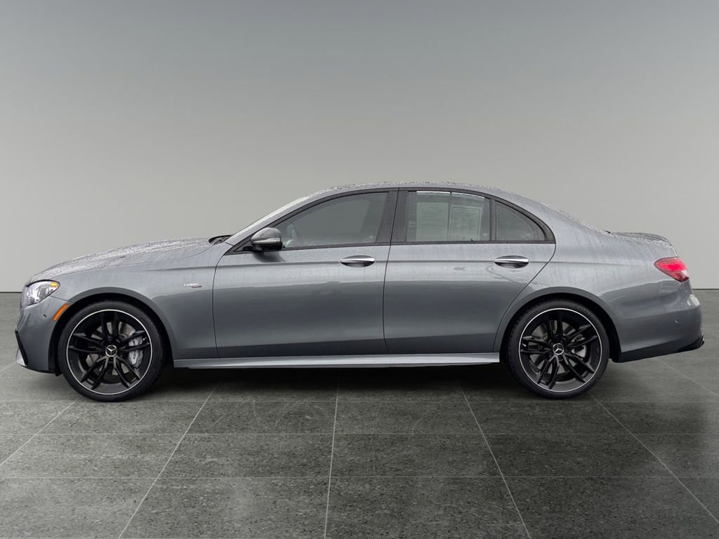 Used 2022 Mercedes-Benz E 53 AMG 4MATIC Sedan image 4