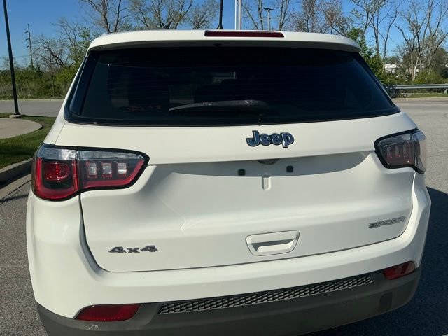 Used 2018 Jeep Compass Sport AWD/4WD image 10