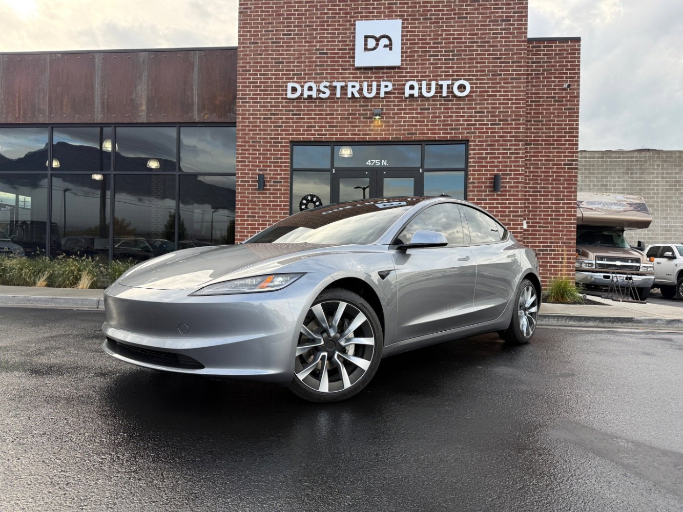 Used 2025 Tesla Model 3 Long Range image 1