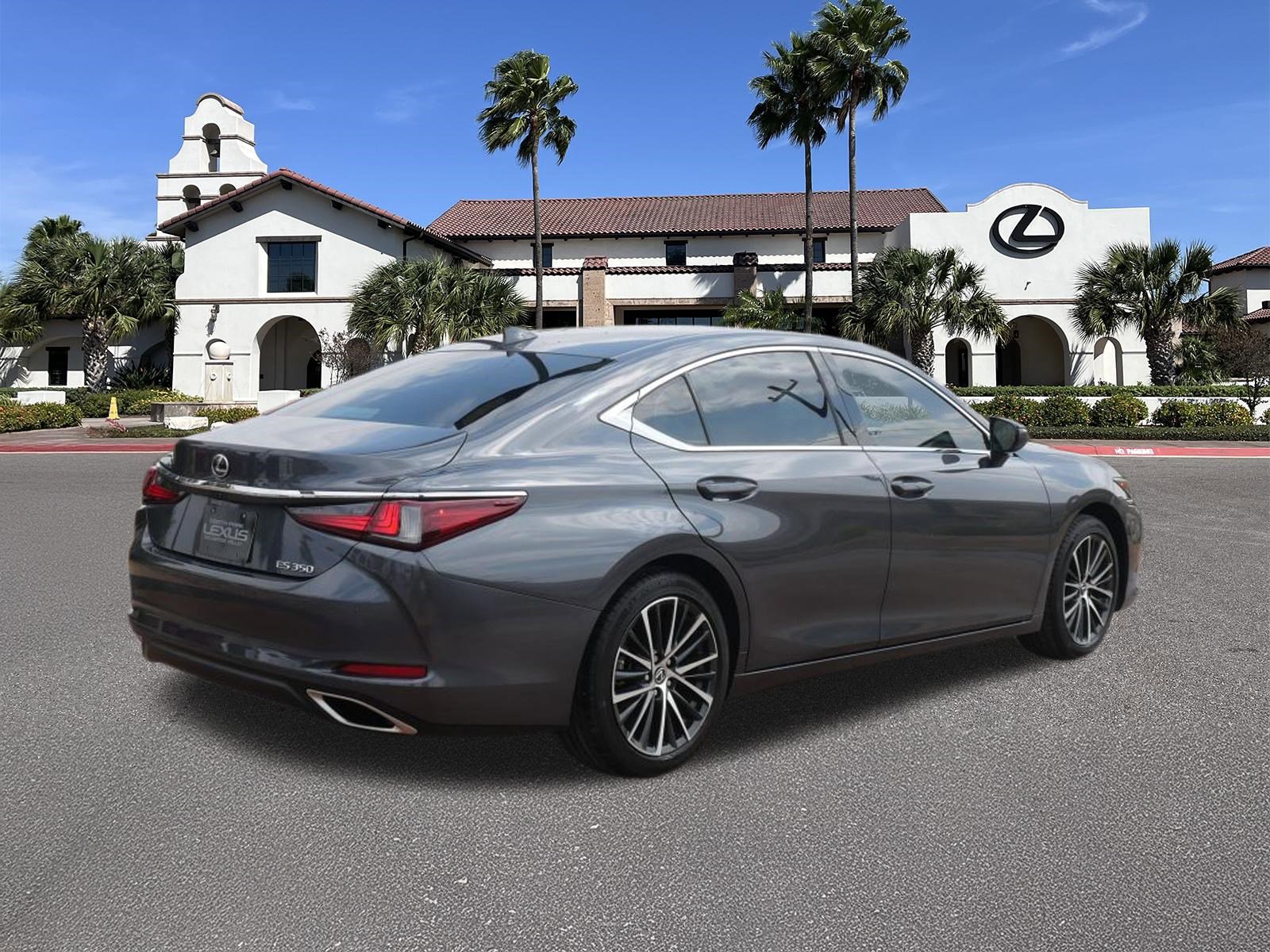 Certified 2024 Lexus ES 350 w/ Premium Package image 2