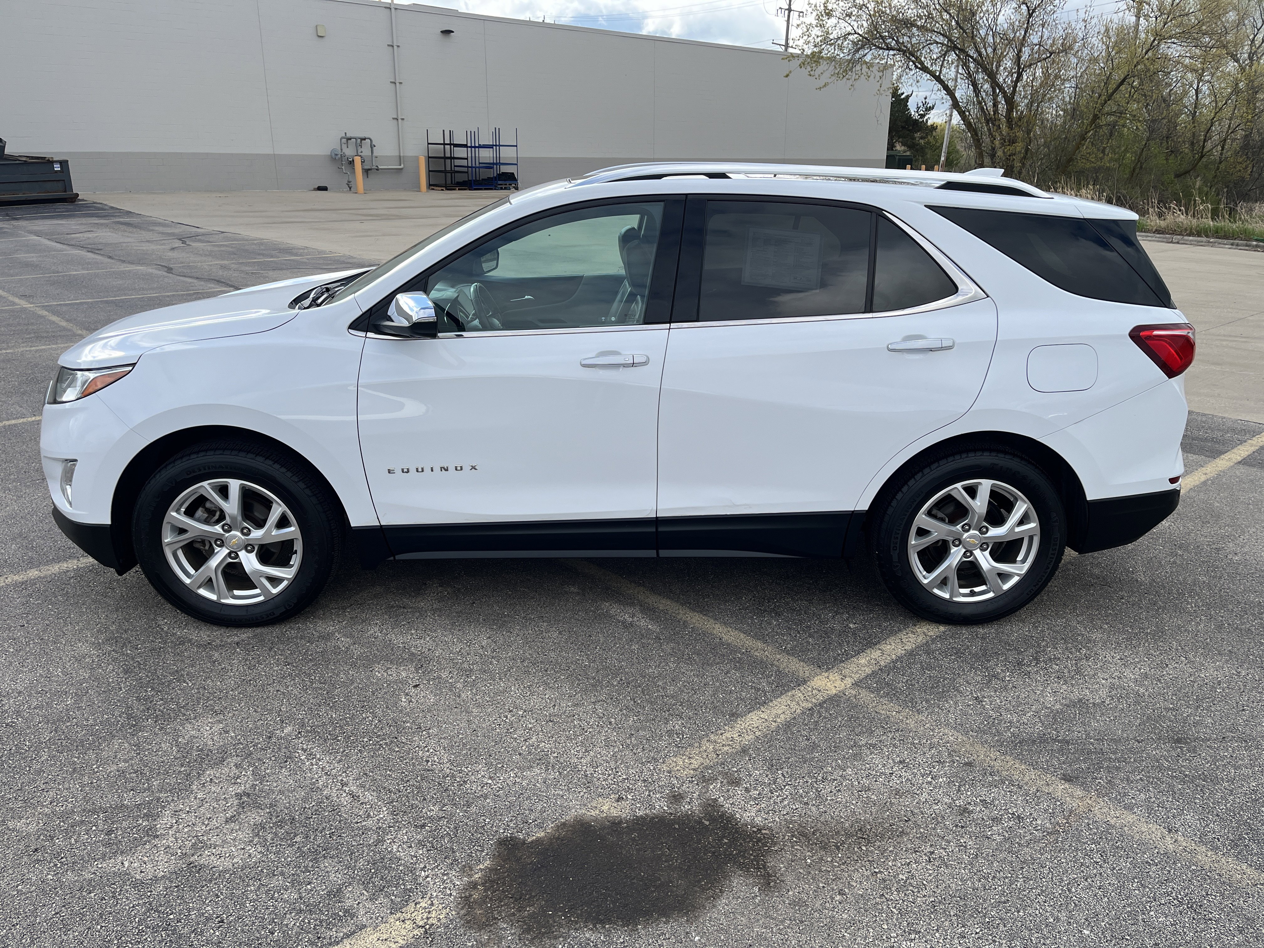 Used 2020 Chevrolet Equinox Premier AWD/4WD image 3