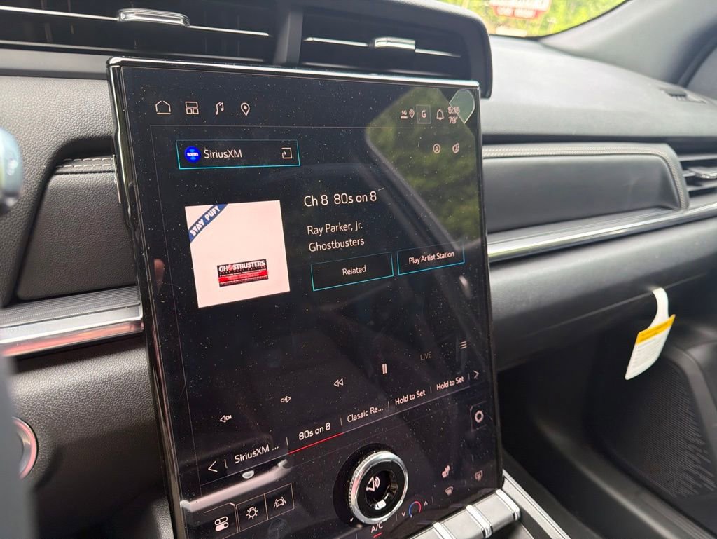 New 2026 GMC Terrain Elevation FWD image 17