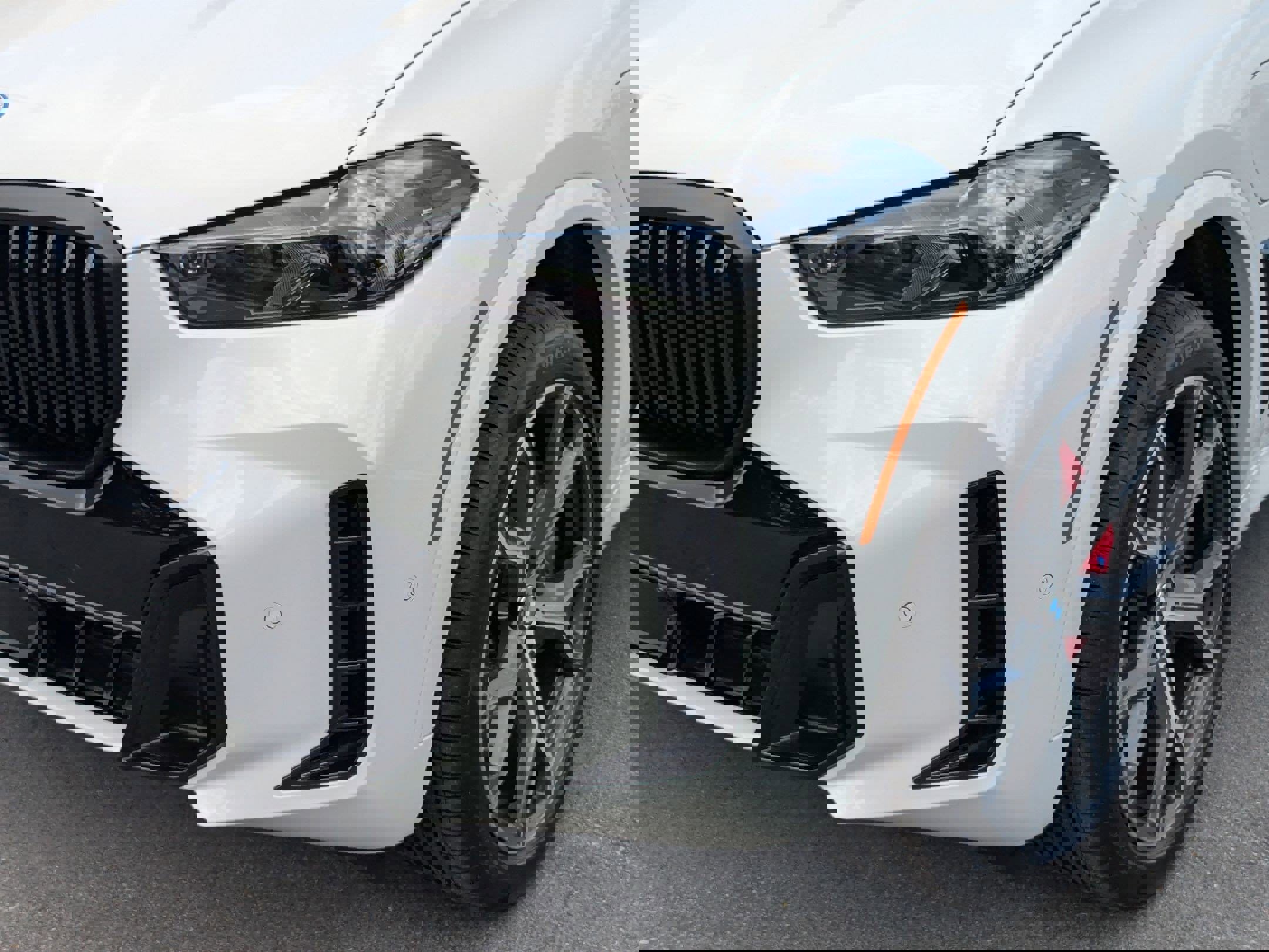 New 2026 BMW X5 xDrive50e w/ M Sport Package image 9