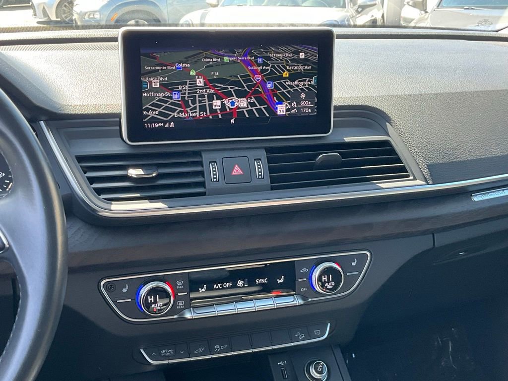 Used 2020 Audi Q5 e Premium w/ Convenience Package image 43