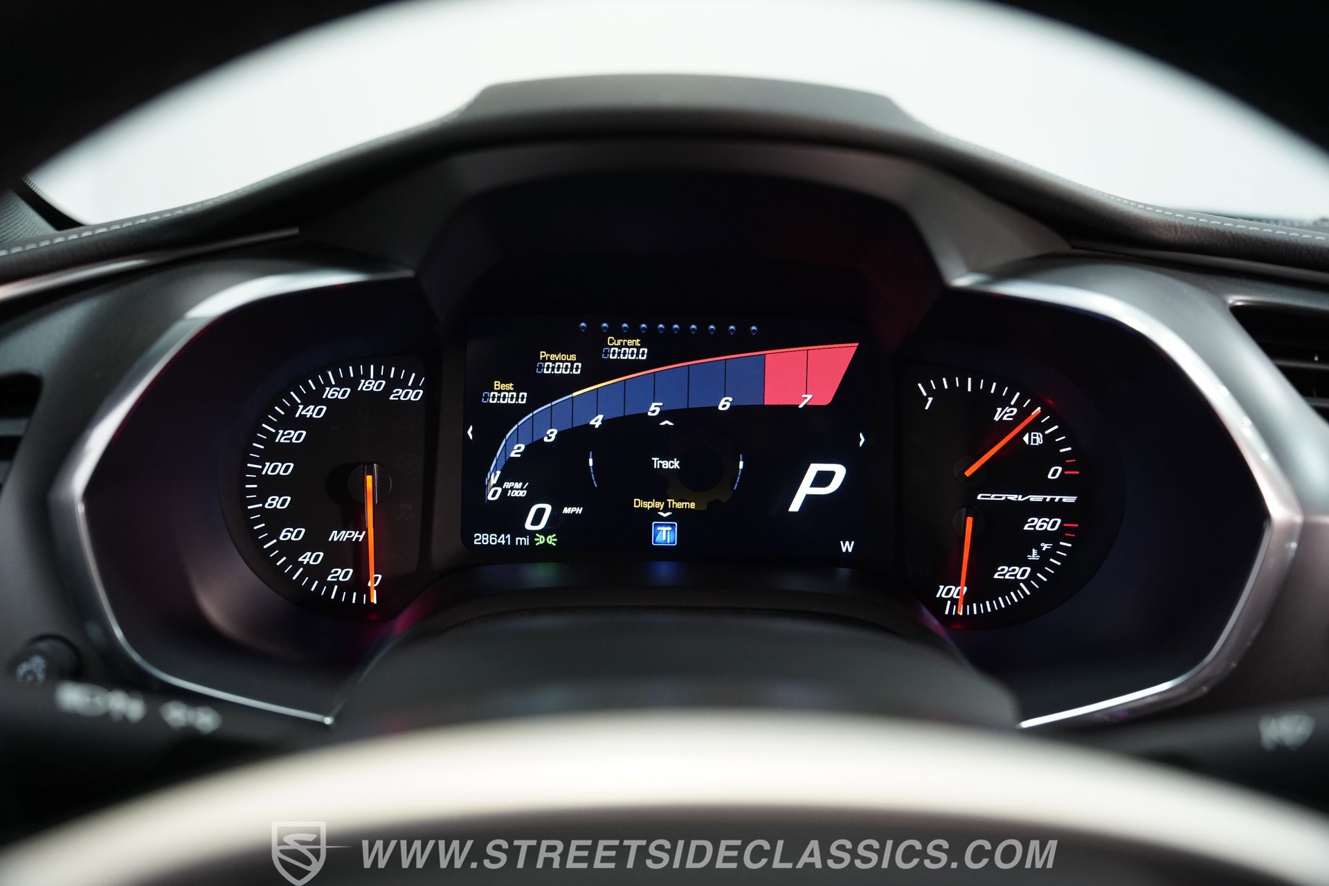 Used 2017 Chevrolet Corvette Stingray Coupe w/ Carbon Flash Badge Package image 39