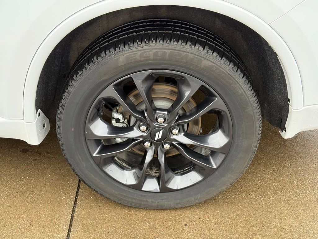 Used 2025 Dodge Durango GT image 11
