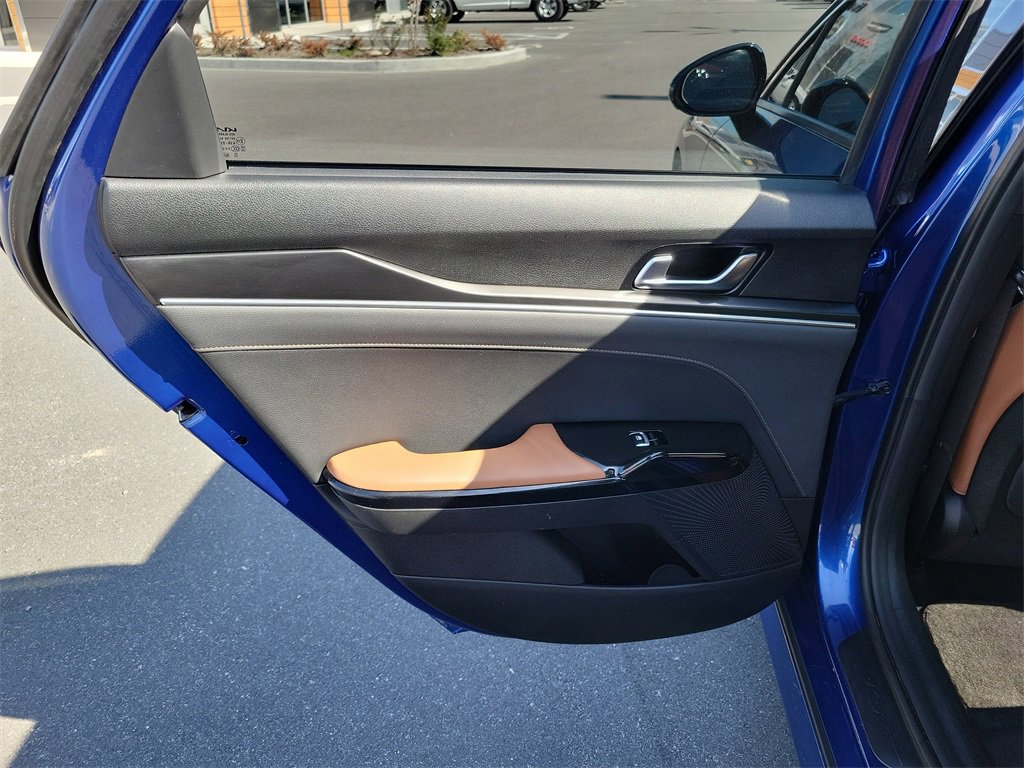 Used 2023 Kia K5 GT w/ GT1 Package image 31