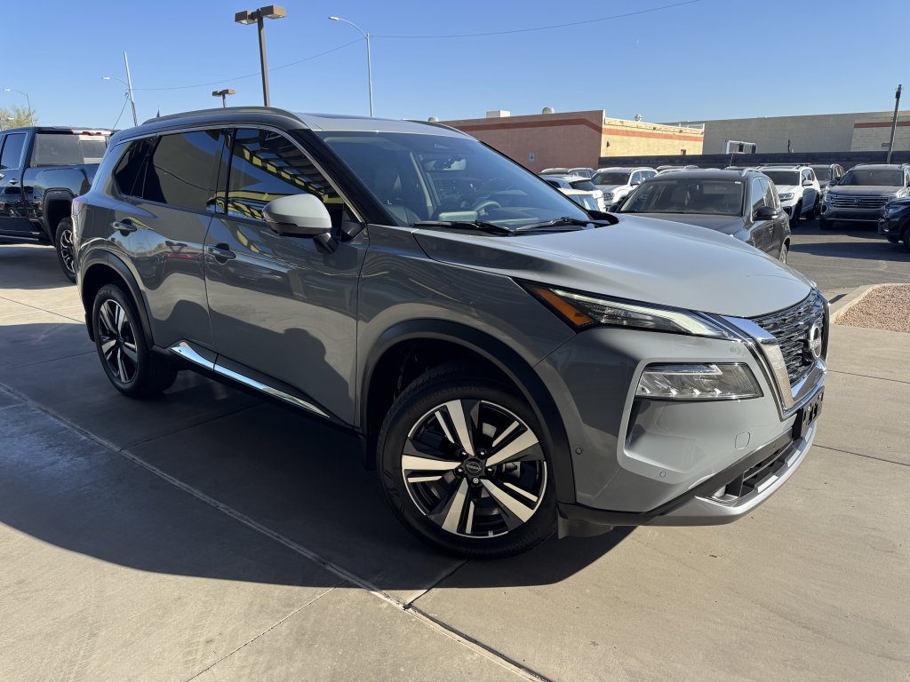 Used 2023 Nissan Rogue SL w/ SL Premium Package AWD/4WD image 6