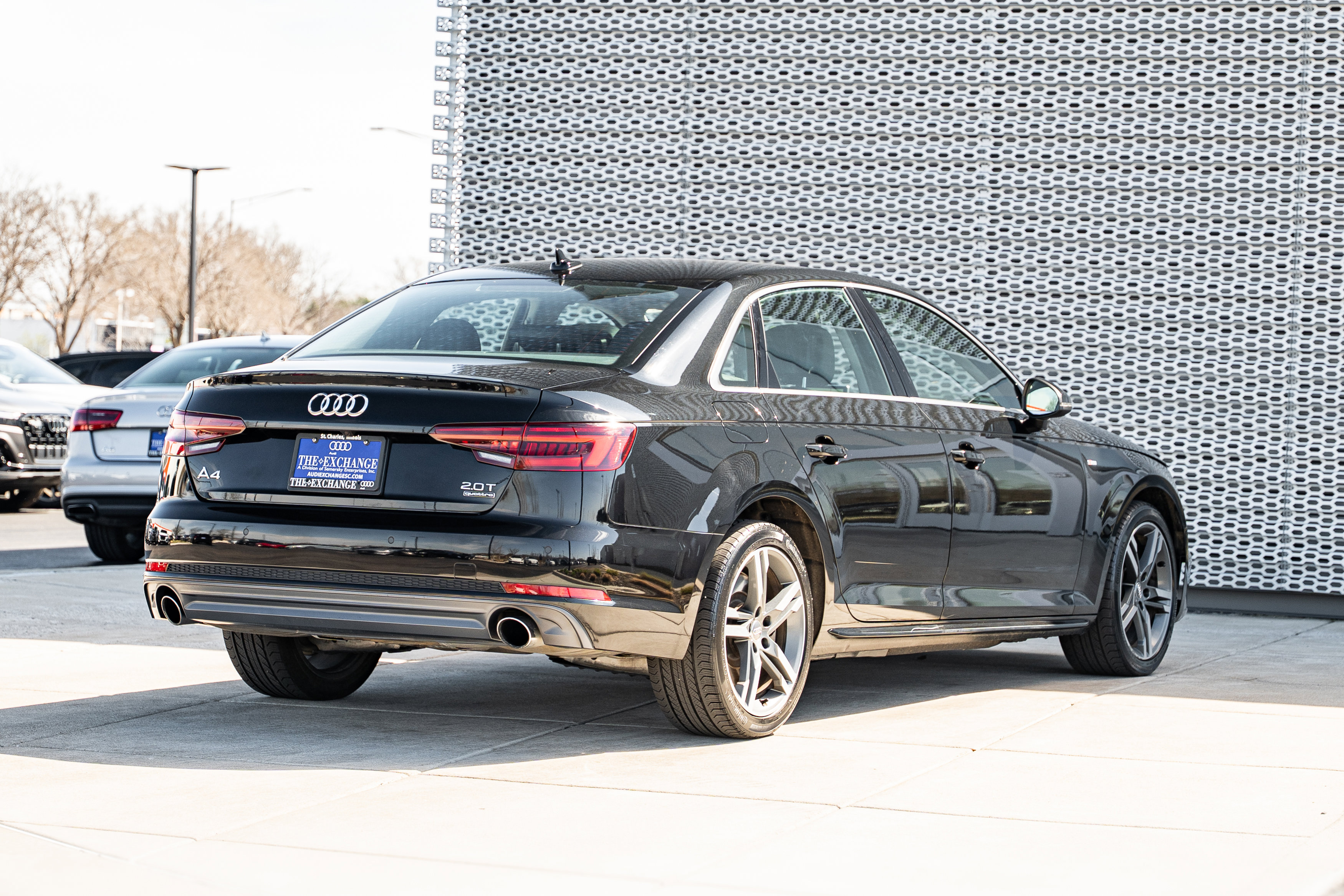Used 2018 Audi A4 2.0T Premium Plus w/ Premium Plus Package image 4