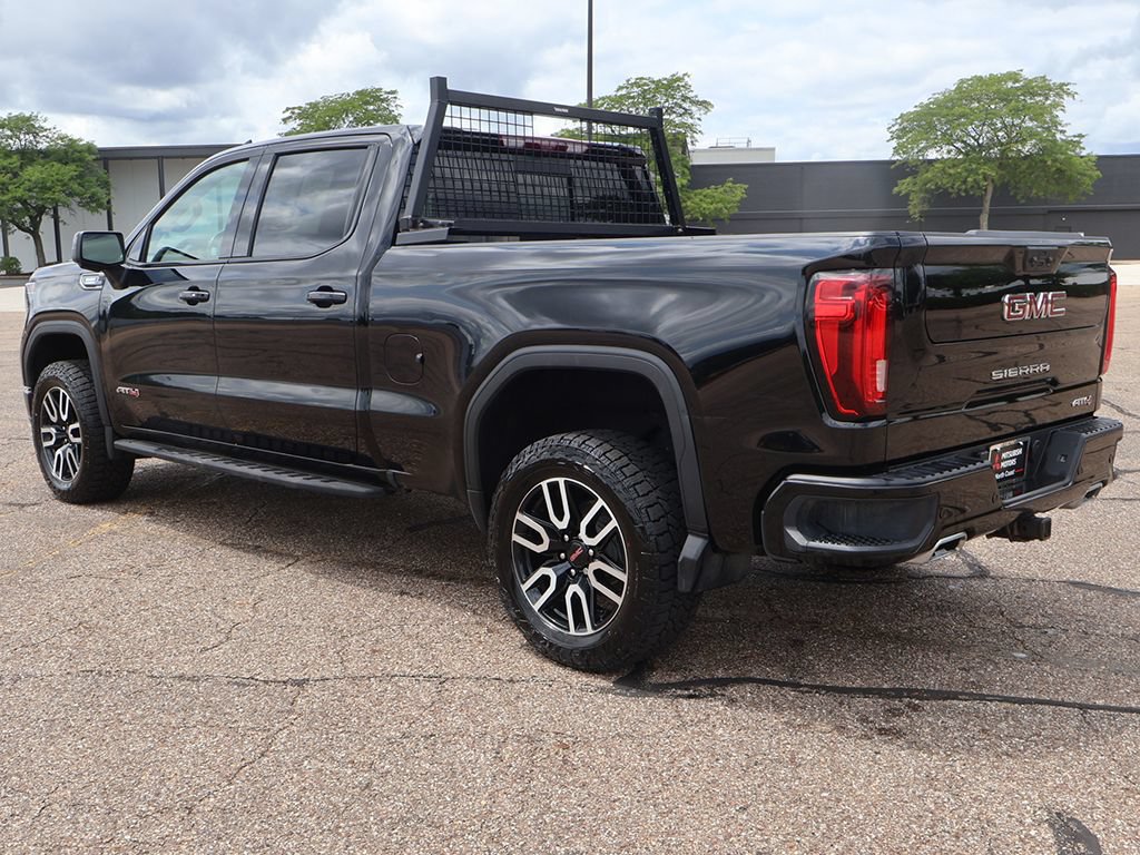 Used 2024 GMC Sierra 1500 AT4 w/ Technology Package AWD/4WD image 12