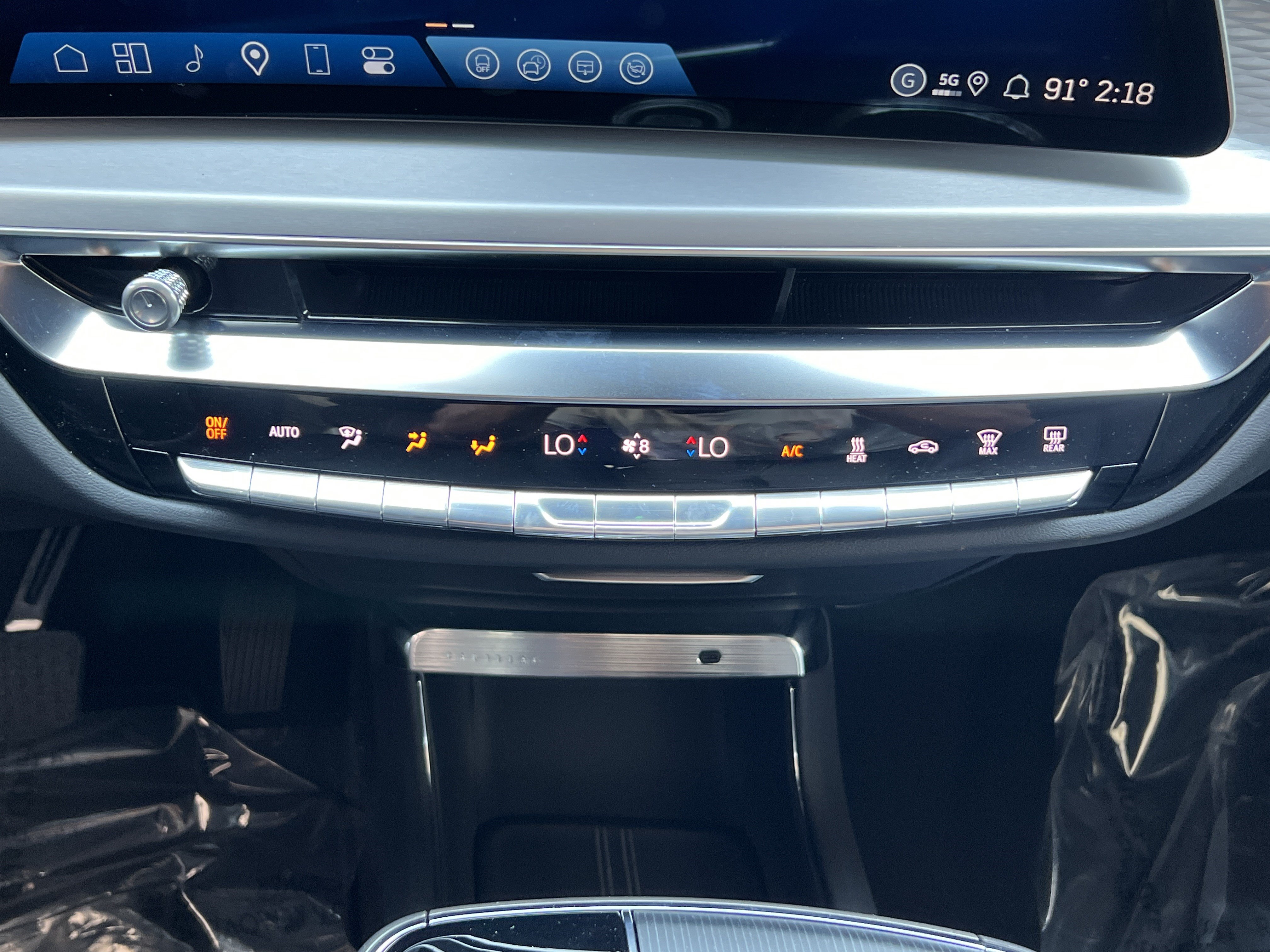 New 2026 Cadillac Lyriq Signature Sport AWD/4WD image 29