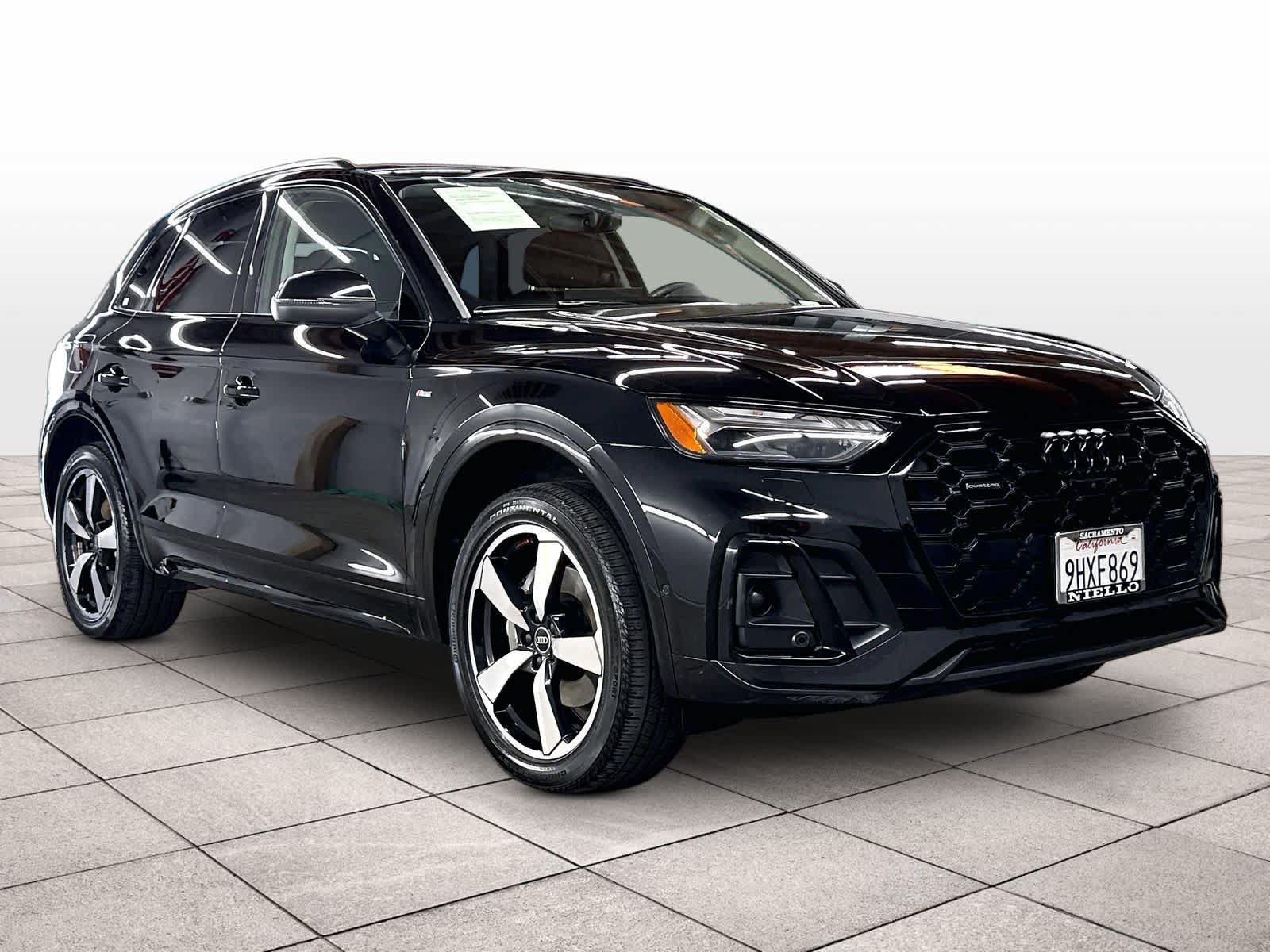 Used 2023 Audi Q5 2.0T Prestige w/ Prestige Package AWD/4WD image 2
