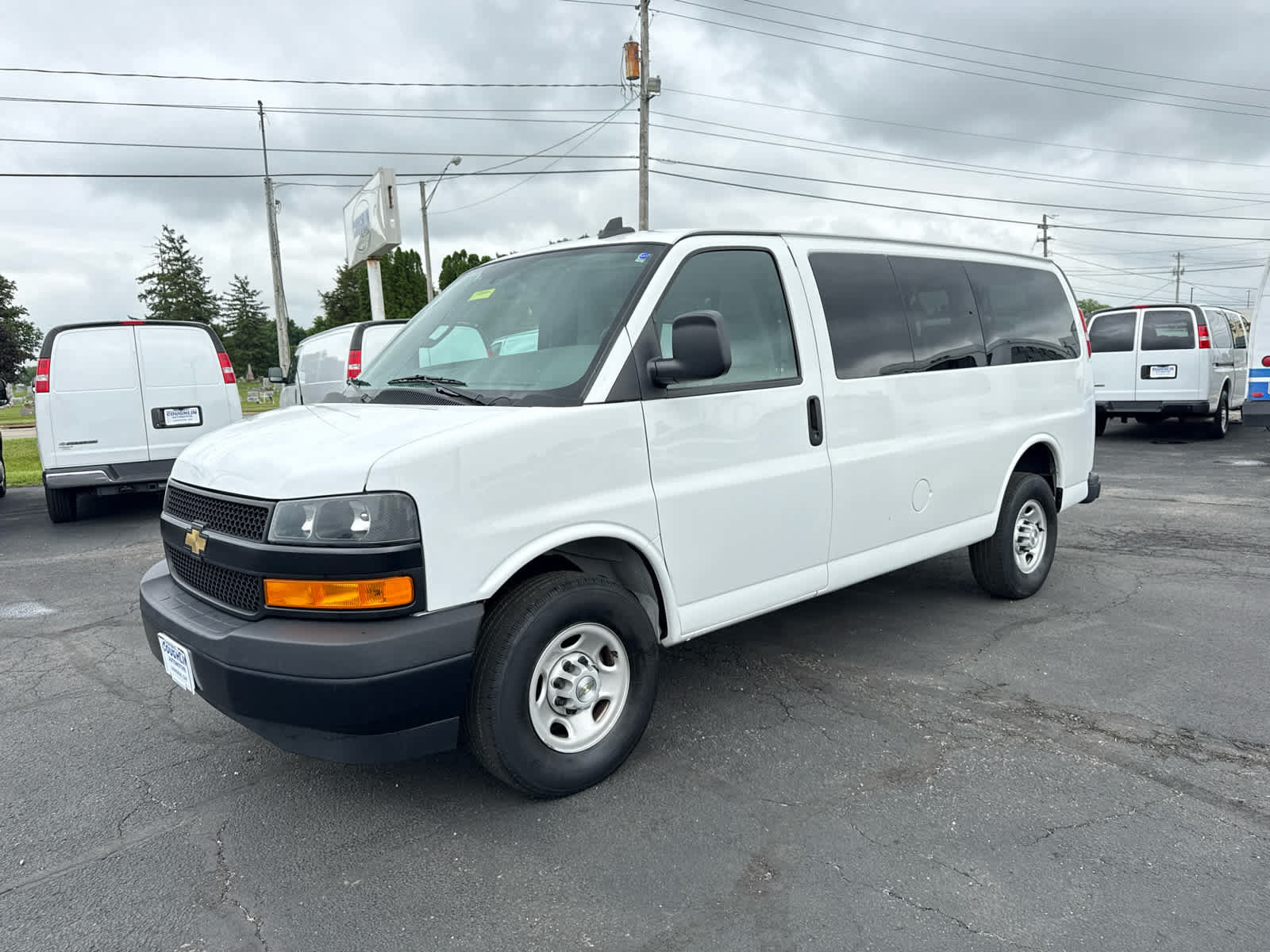 Certified 2023 Chevrolet Express 3500 LS RWD image 1