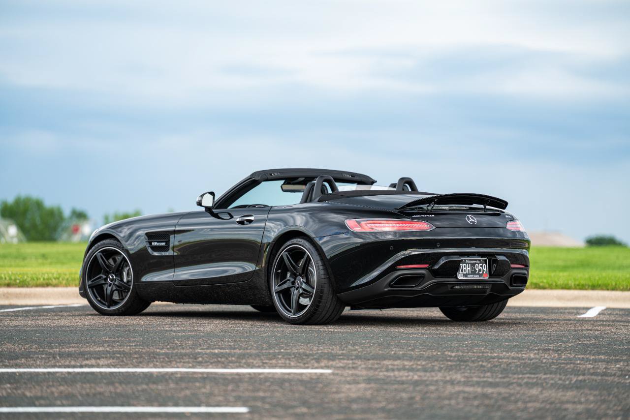 Used 2019 Mercedes-Benz AMG GT Roadster image 7