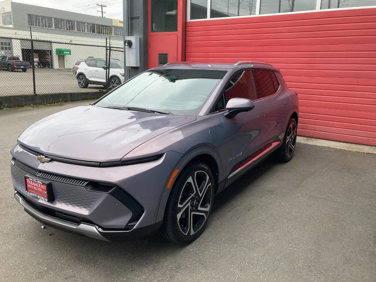 Used 2025 Chevrolet Equinox EV LT w/ Convenience Package II FWD image 7