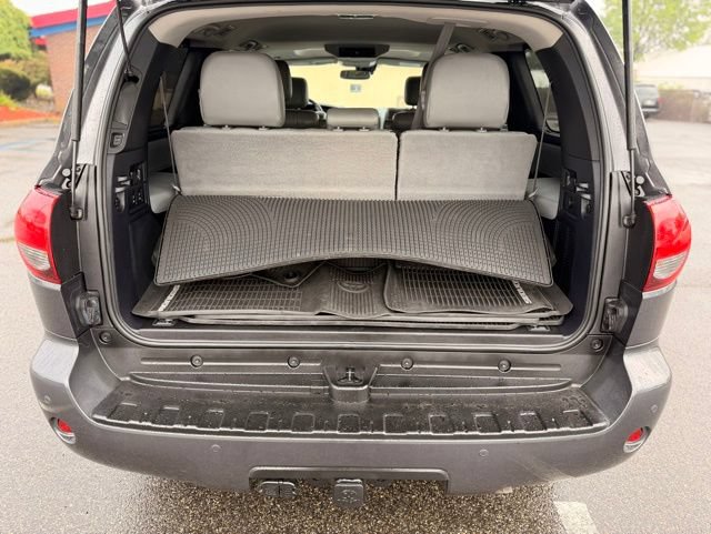 Used 2018 Toyota Sequoia Limited w/ Safety & Convenience Package AWD/4WD image 8