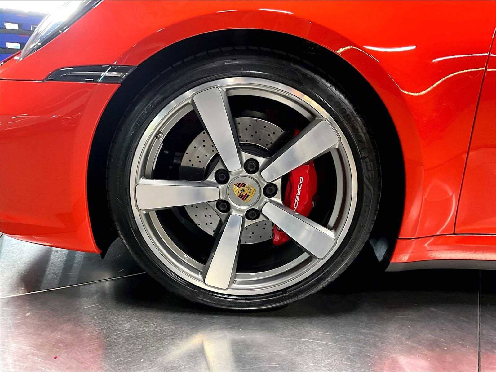 Used 2020 Porsche 911 Carrera S image 14