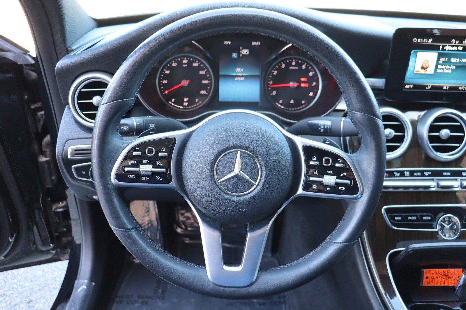 Used 2019 Mercedes-Benz C 300 4MATIC Sedan w/ Premium Package image 28