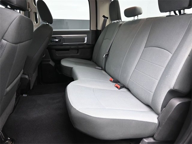 Used 2022 RAM 1500 Classic SLT image 12