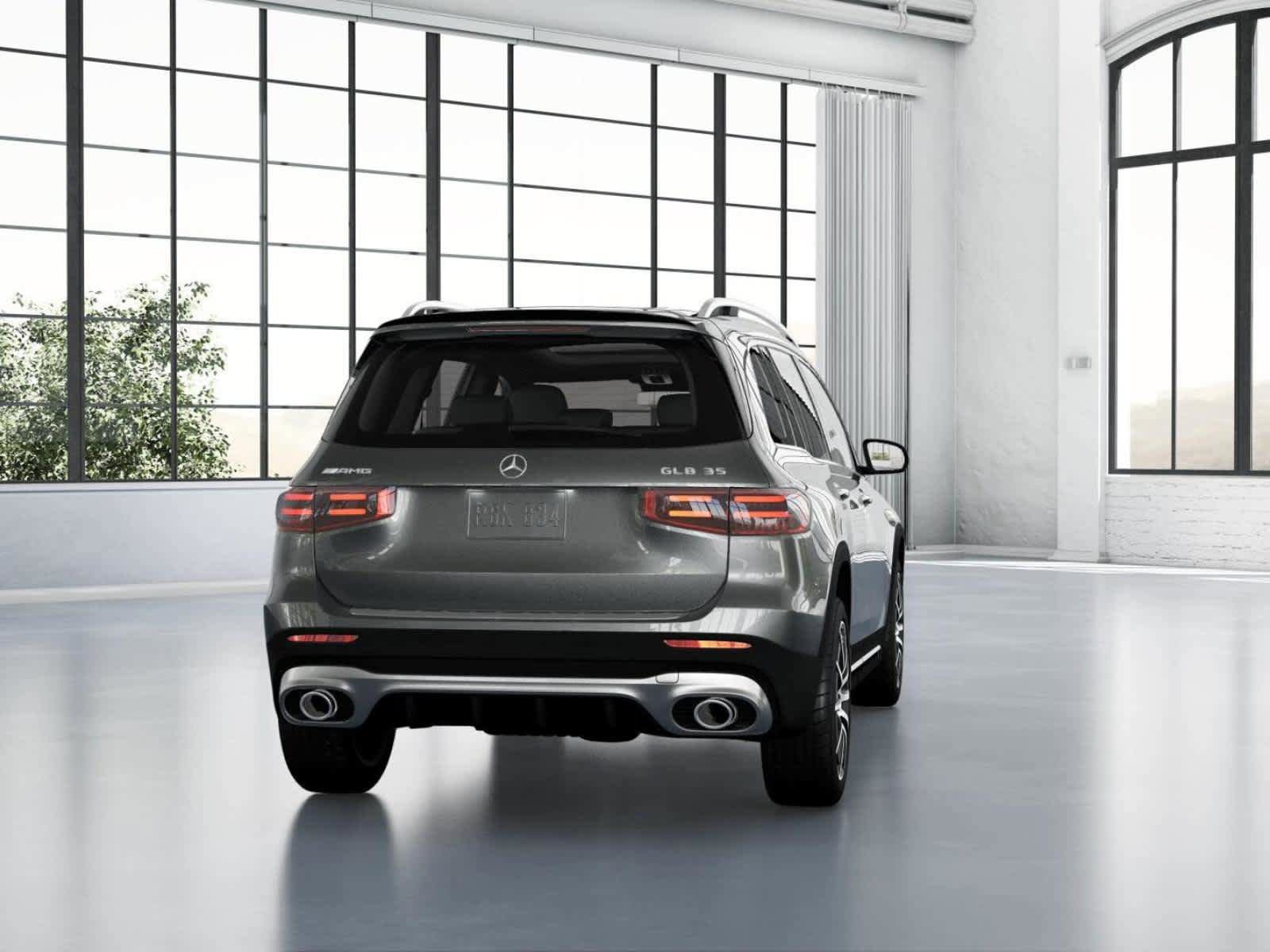 Used 2025 Mercedes-Benz GLB 35 AMG 4MATIC image 23