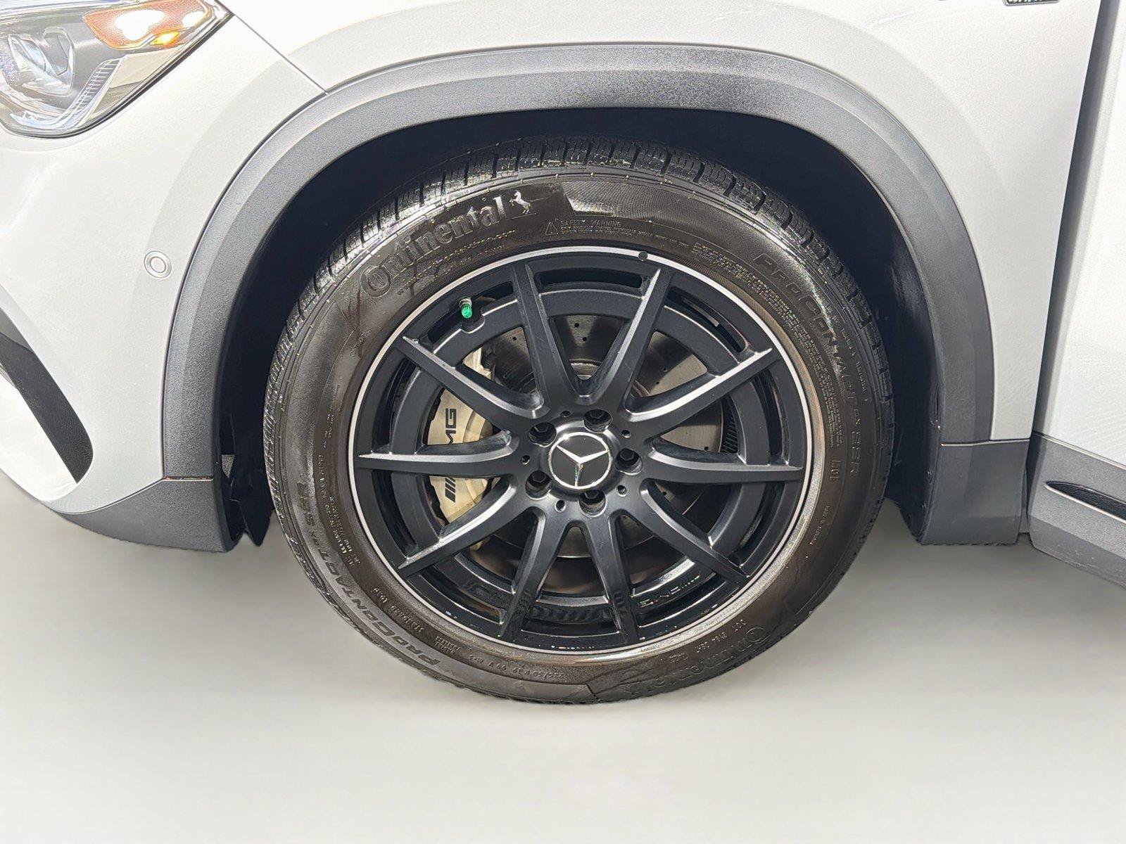 Used 2023 Mercedes-Benz GLA 35 AMG 4MATIC w/ Parking Assistance Package image 31