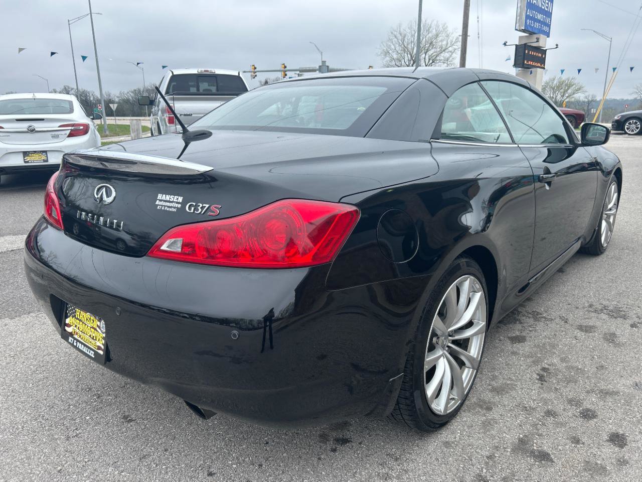 Used 2010 INFINITI G37 Sport w/ Premium Pkg image 5