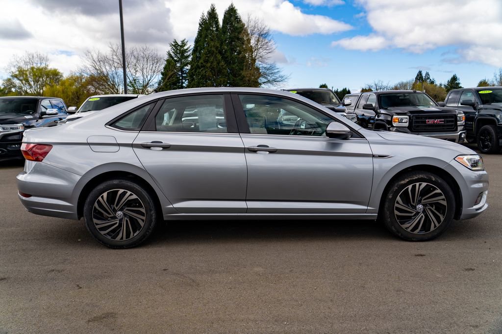 Used 2019 Volkswagen Jetta SEL Premium FWD image 7