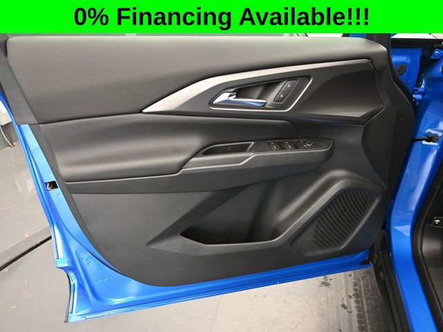 New 2026 Chevrolet Equinox EV LT image 13