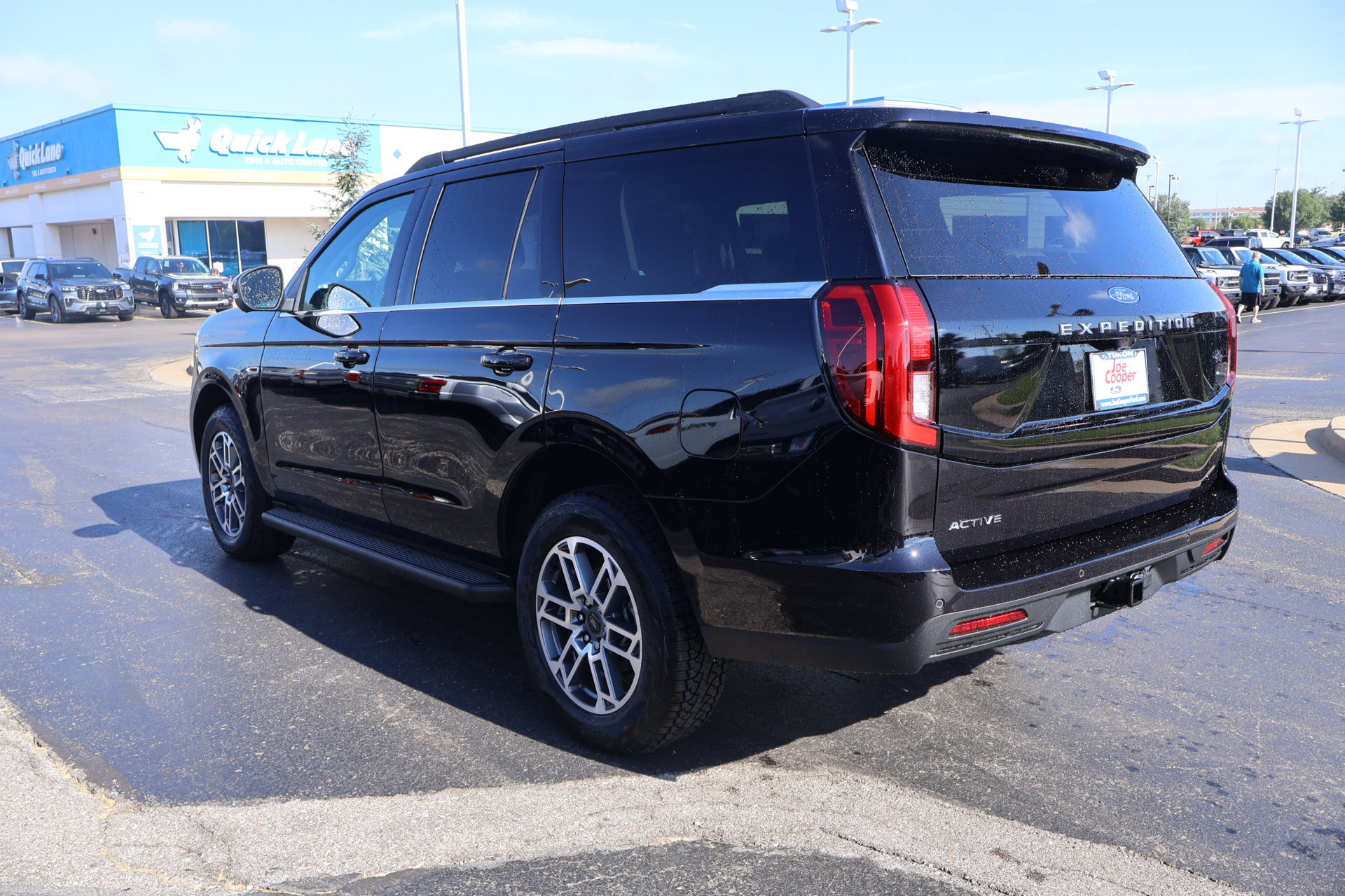 New 2026 Ford Expedition Active AWD/4WD image 24