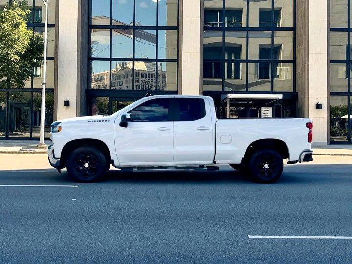 Used 2019 Chevrolet Silverado 1500 LT w/ All-Star Edition image 6