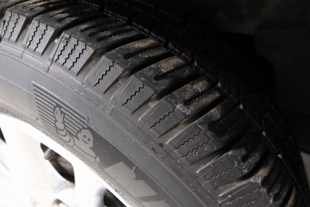 Used 2015 Ford Expedition EL Limited w/ Equipment Group 301A image 22