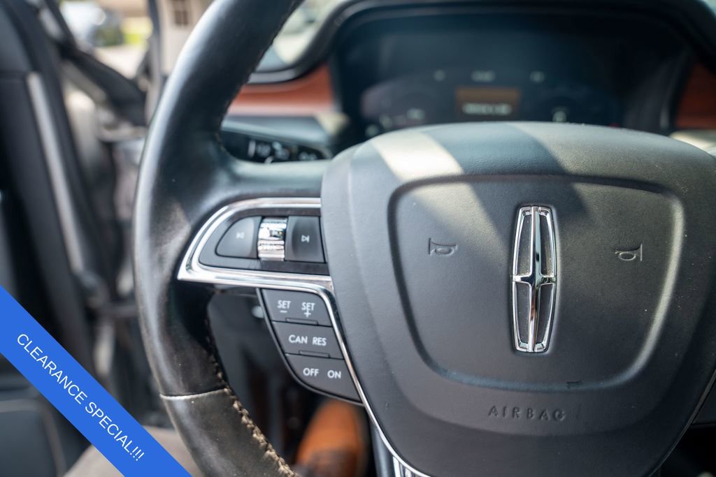 Used 2021 Lincoln Nautilus Reserve w/ Class II Trailer Tow Package image 23