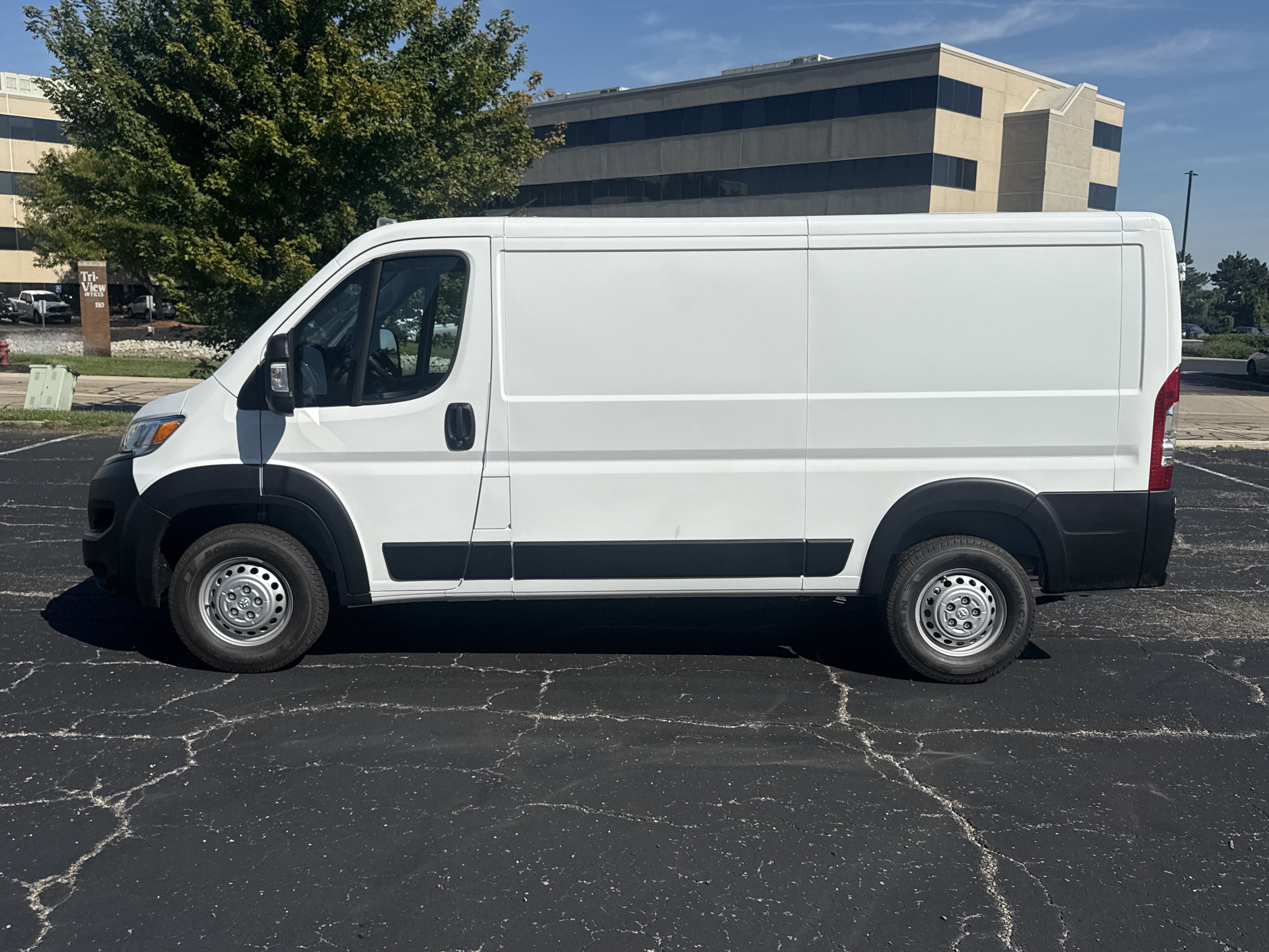 New 2026 RAM ProMaster 2500 w/ Safety Group FWD image 5