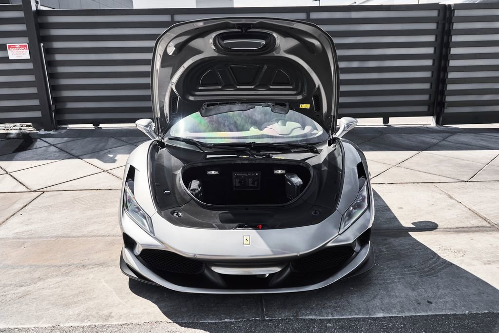 Used 2020 Ferrari F8 Tributo image 17