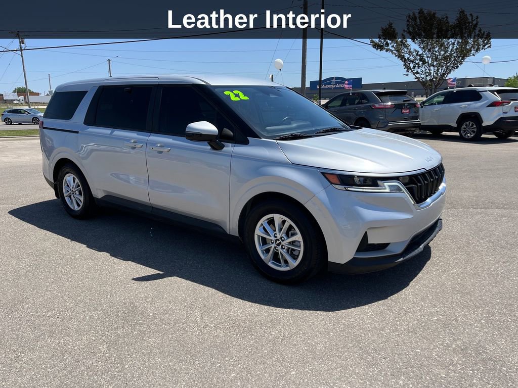 Used 2022 Kia Carnival LX FWD image 9