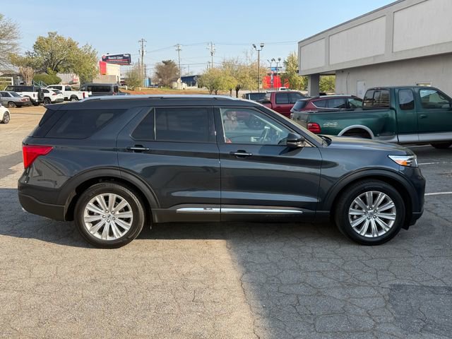 Used 2023 Ford Explorer Limited w/ Limited Technology Package image 2