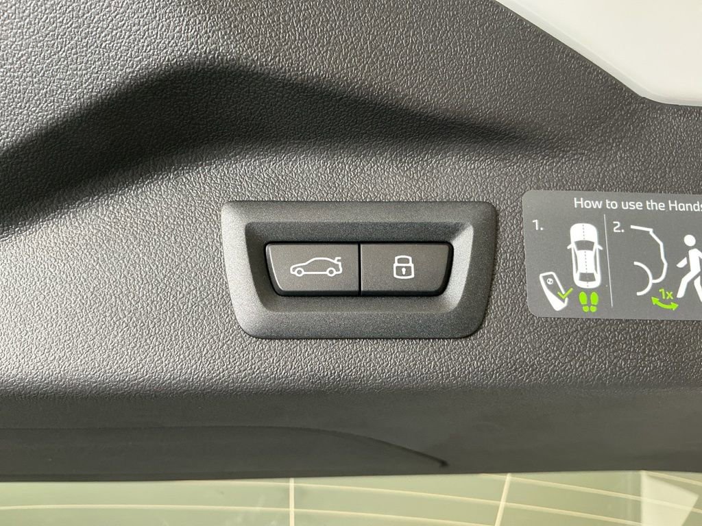 New 2026 BMW X7 xDrive40i AWD/4WD image 35