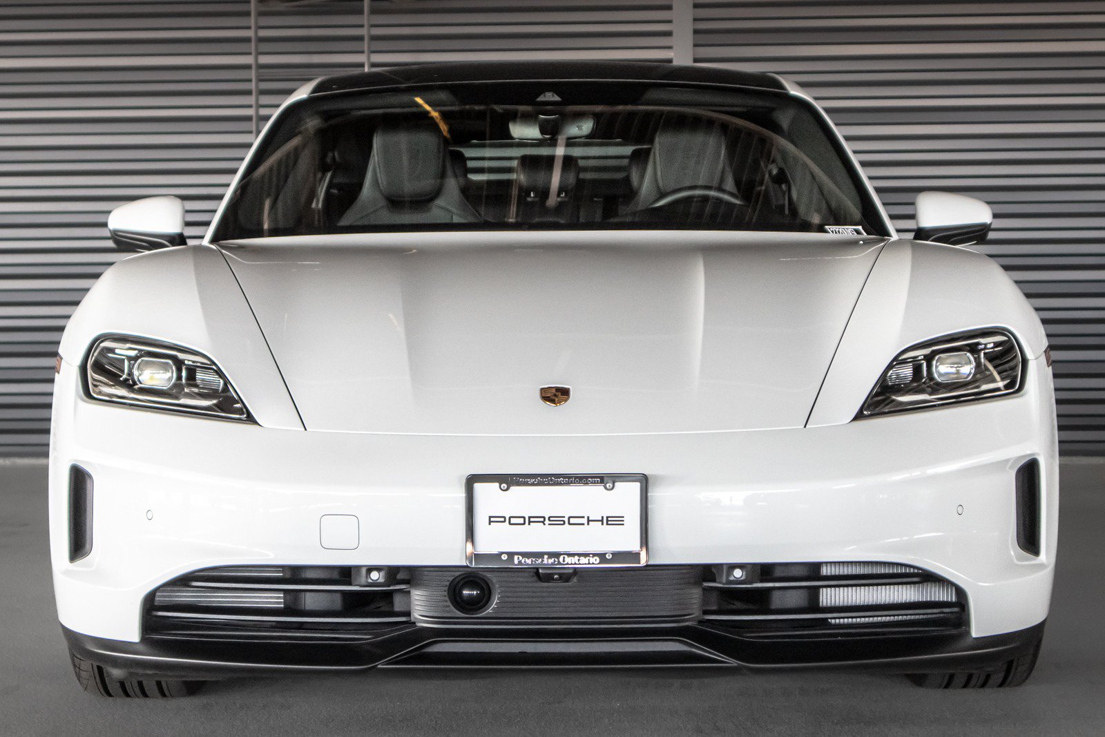 Certified 2026 Porsche Taycan AWD/4WD image 8