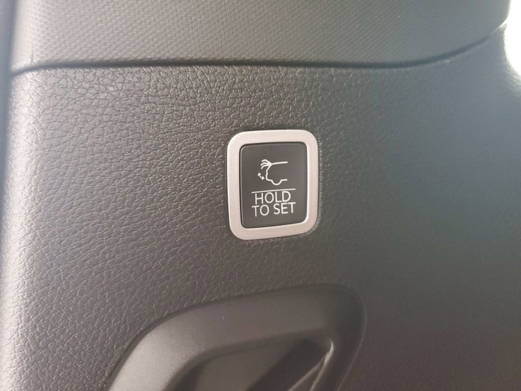 New 2026 Jeep Grand Wagoneer Limited image 36