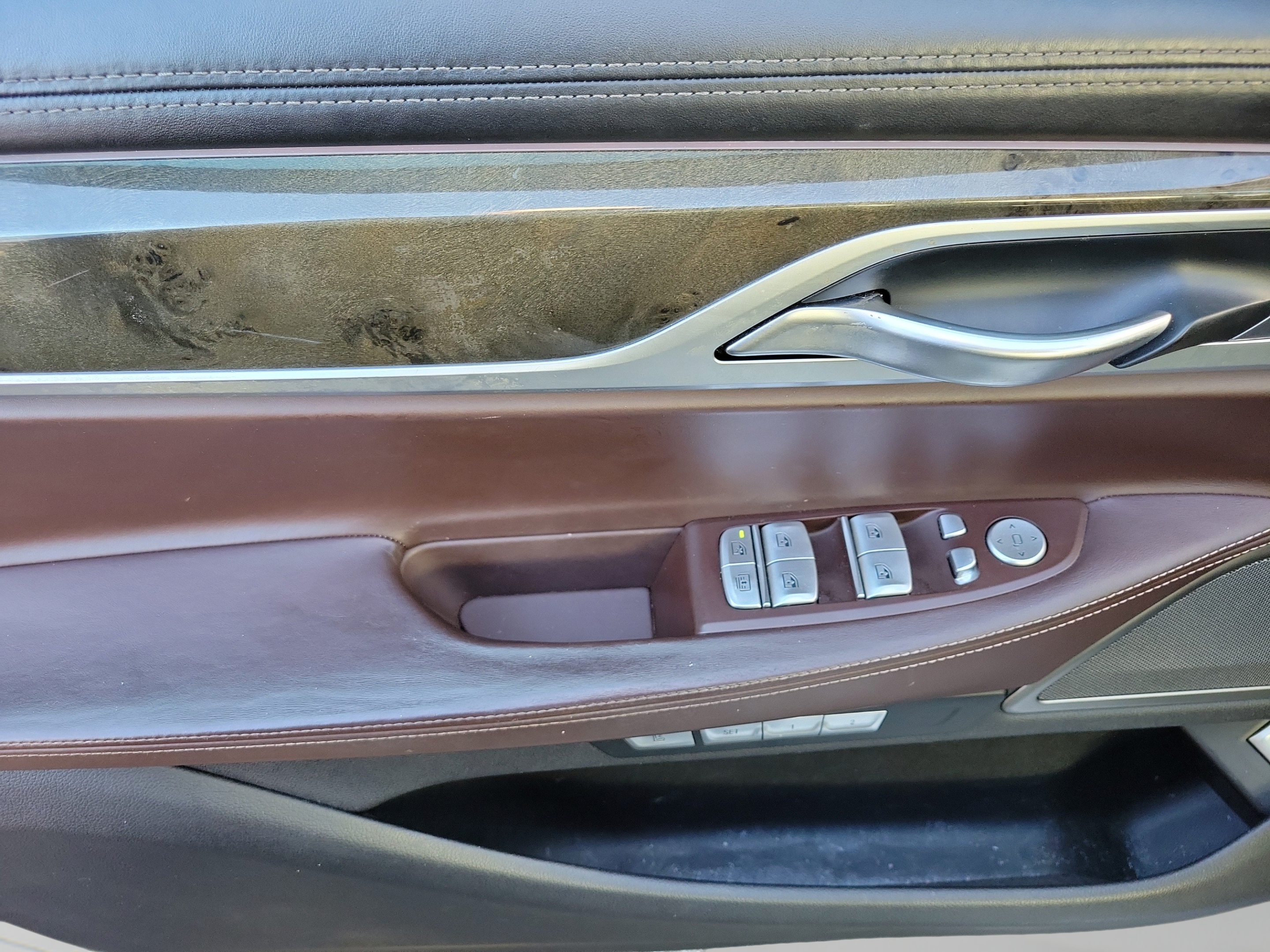 Used 2016 BMW 740i RWD image 12