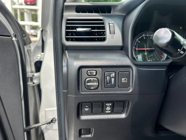 Used 2020 Toyota 4Runner Venture AWD/4WD image 27